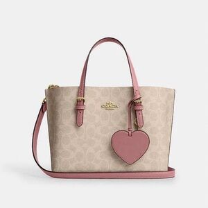 NWT Coach Mollie Tote Bag 25 Signature Canvas With Heart Charm Sand Peony CDF03